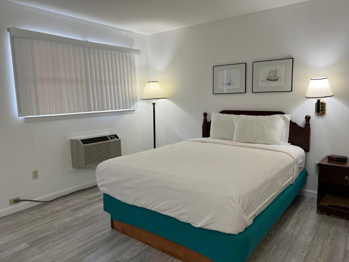 Voyager Inn Saint Ignace Kültér fotó