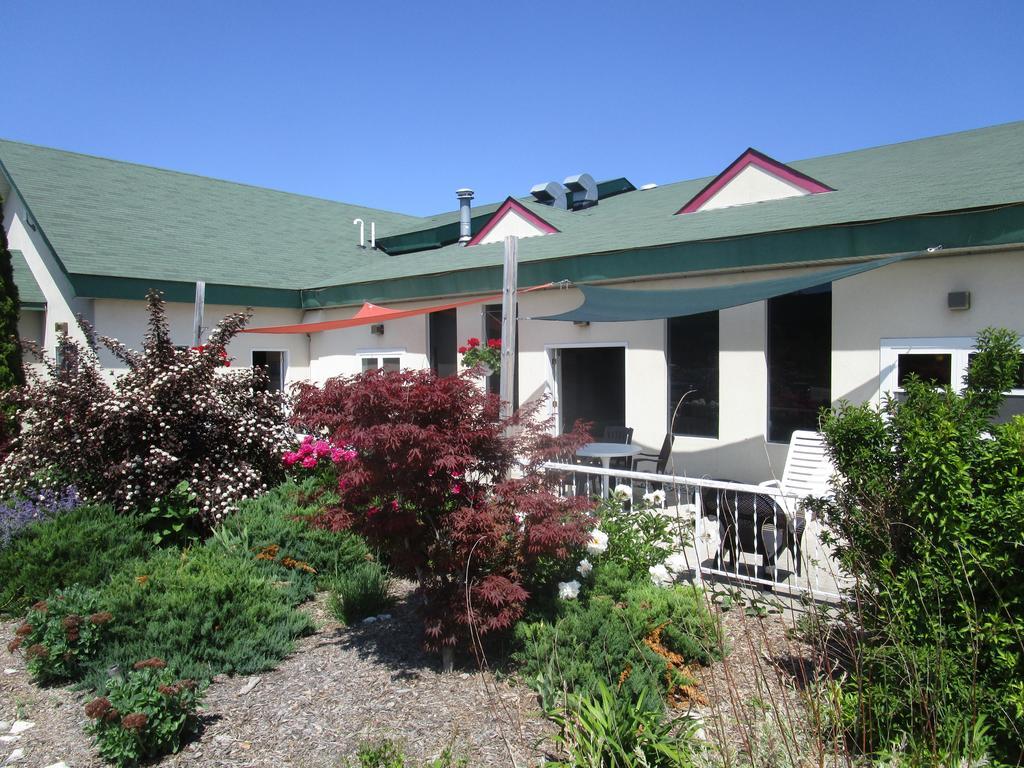 Voyager Inn Saint Ignace Kültér fotó