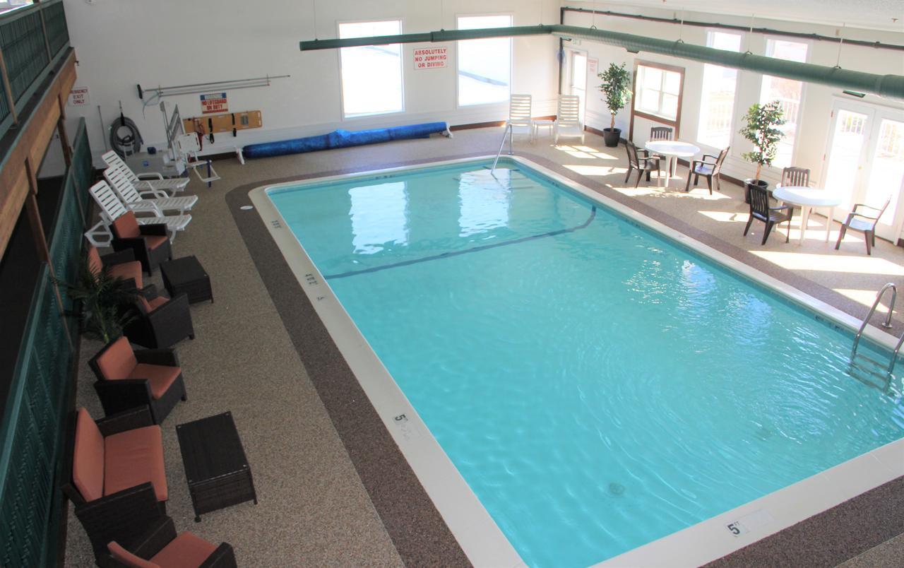 Voyager Inn Saint Ignace Kültér fotó